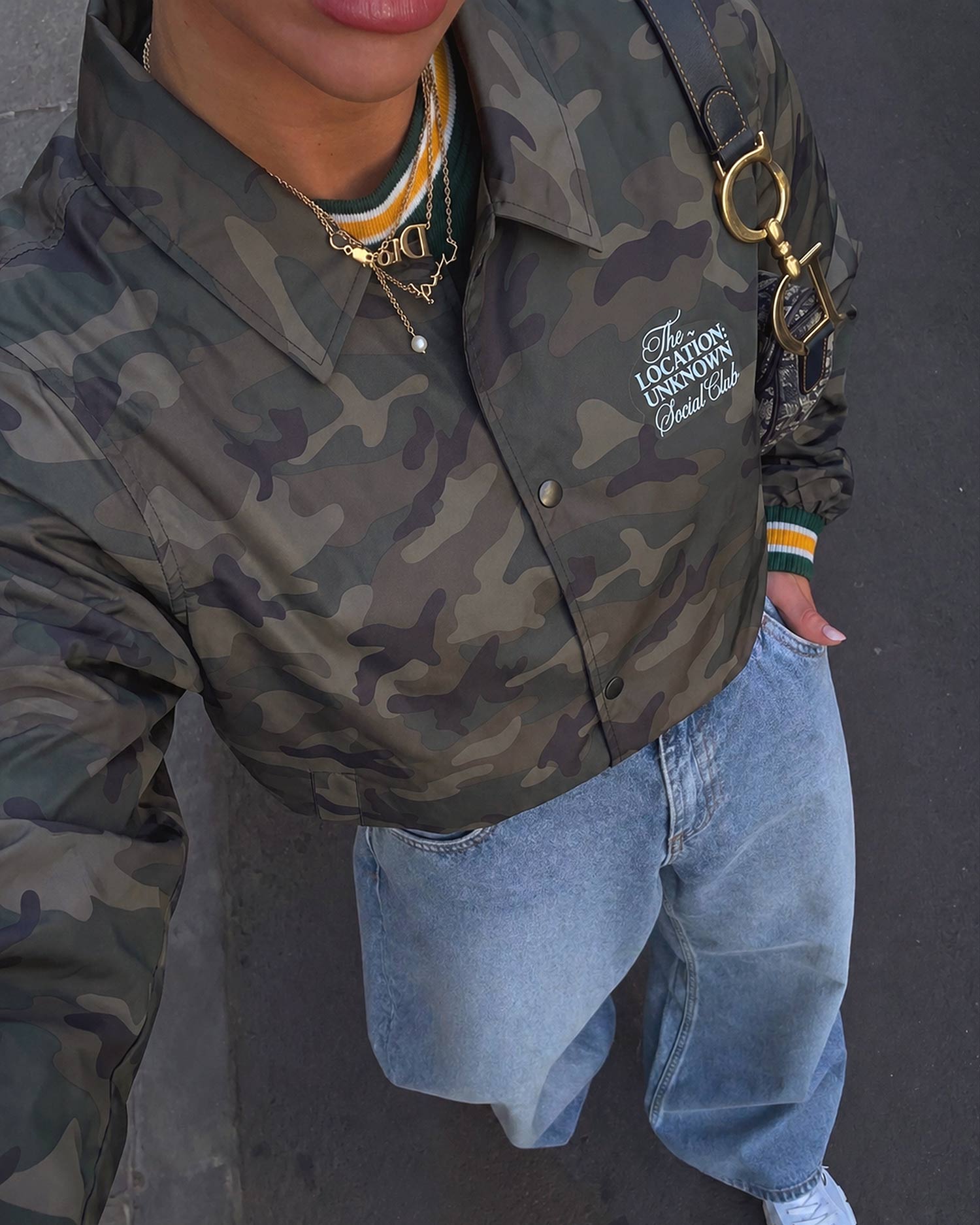 Камуфляжная ветровка с принтом VPN CONNECTING Invisible Mode