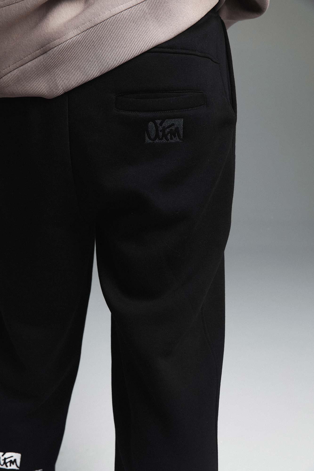 ДЖОГГЕРЫ BLACK