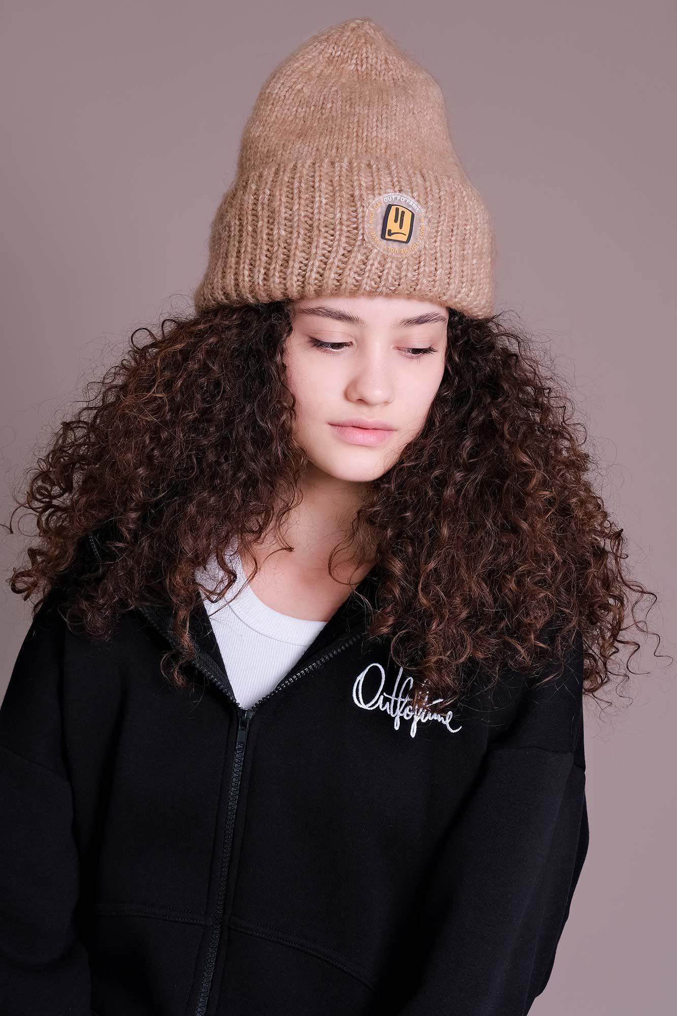 Унисекс шапка шерстяная из Альпаки с резиновым шевроном OUT FO FAME коричневая