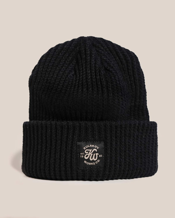 Чёрная базовая вязаная шапка Kulakov Works
